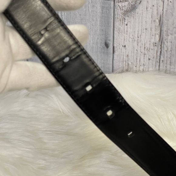 LOUIS VUITTON epi leather belt in black - Picture 8 of 11